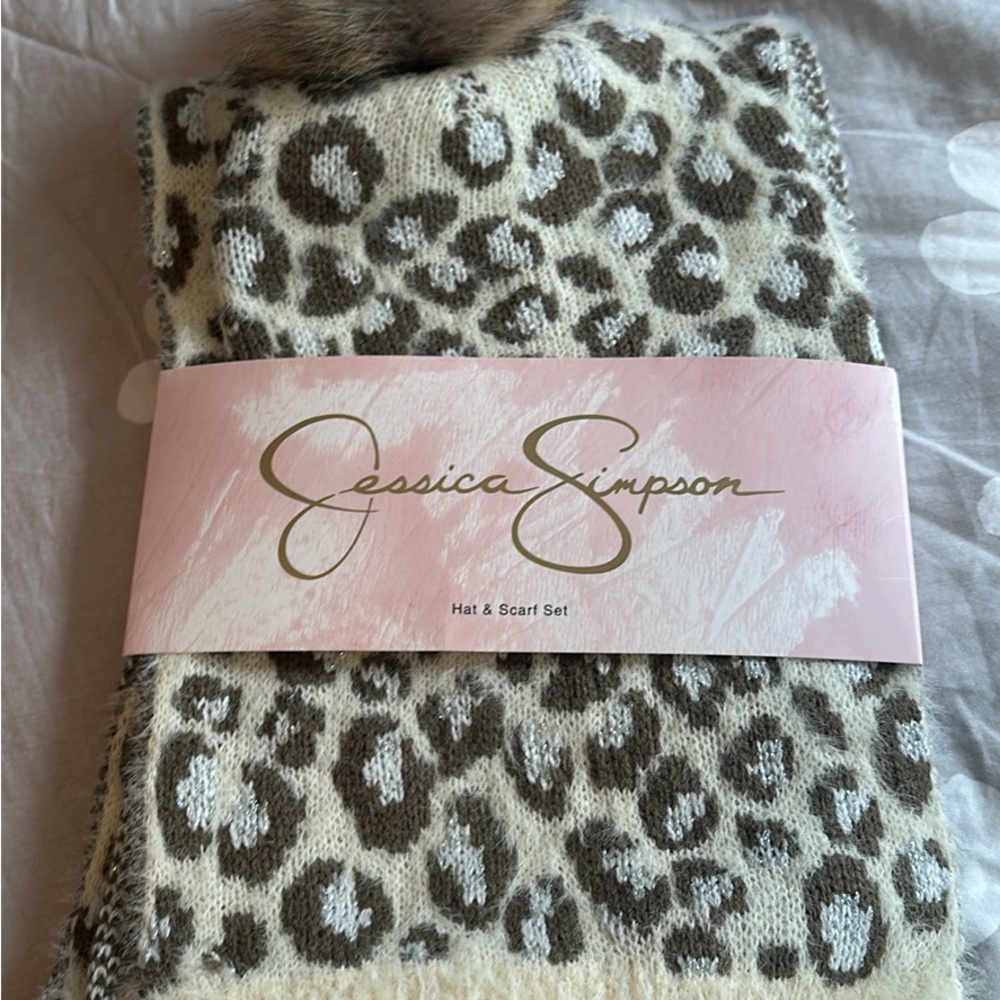 Jessica Simpson scarf and hat set